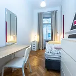 Slavikova Apartment *
