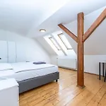 Slavikova Apartamento