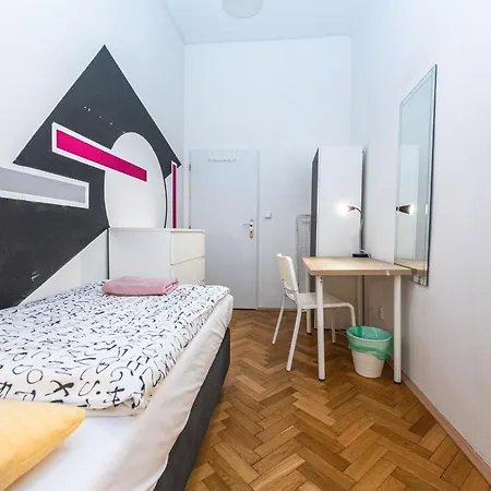Apartmán Slavikova *